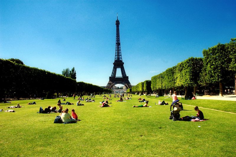 Eiffelova veža v Paríži